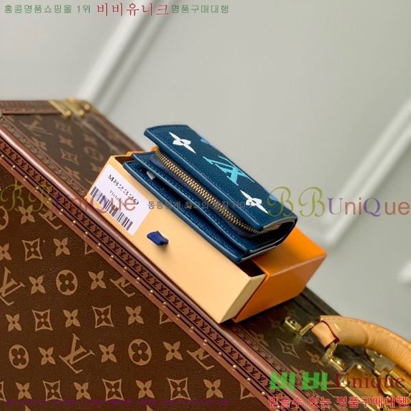 #̺ Ŭ  M82329-1