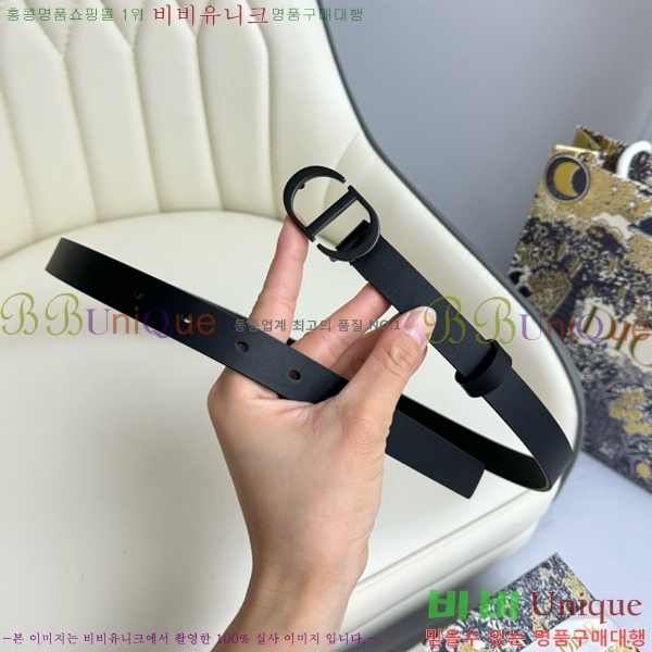 # Ʈ D96755214  2cm