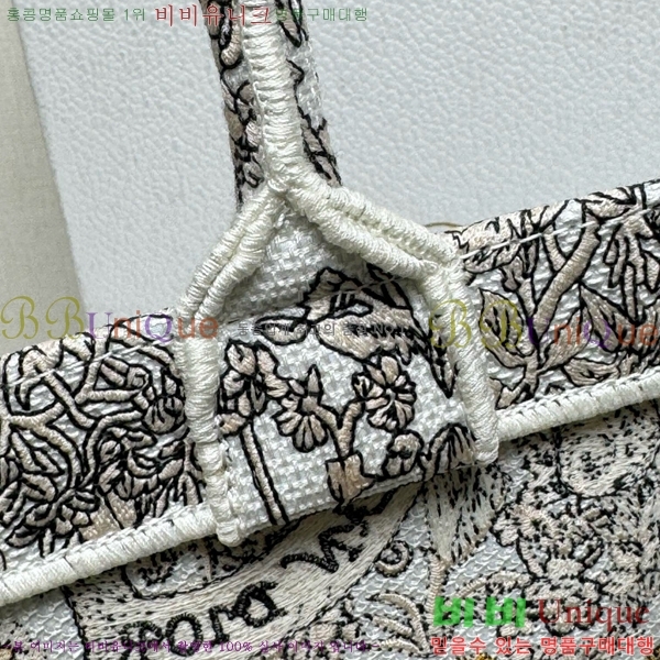 # NEW  Ʈ ̵ M866110-581