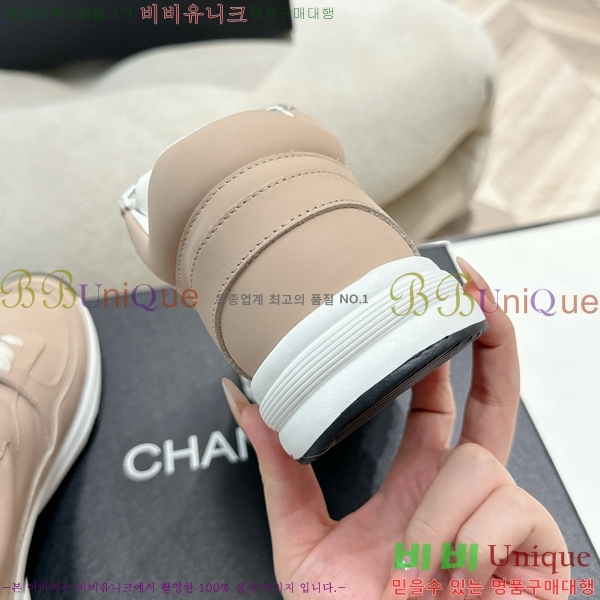   Ŀ CH49721877-1