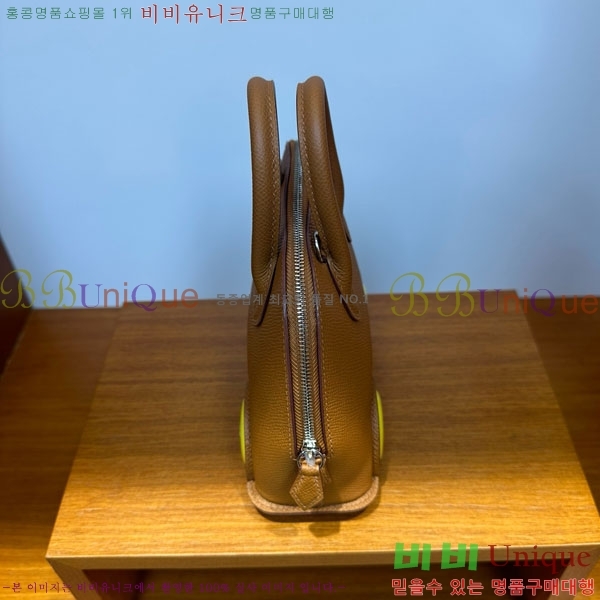 #޽     HE712379-106