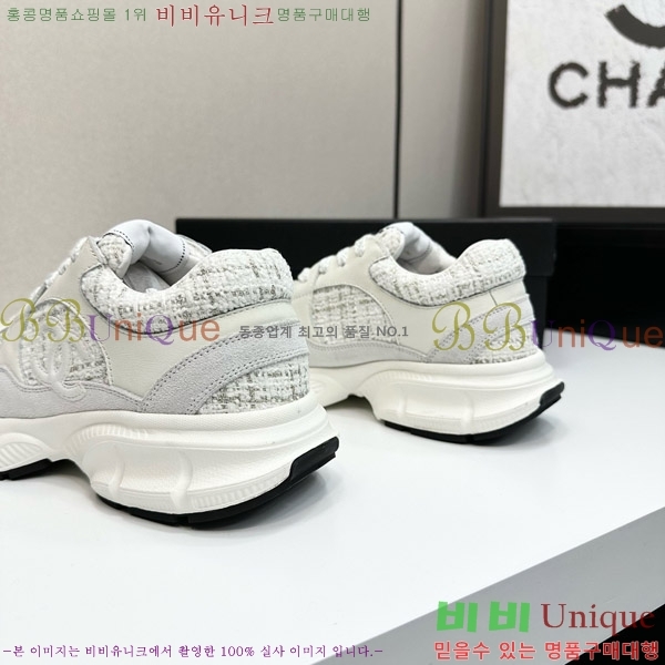  * Ŀ CH497718-11