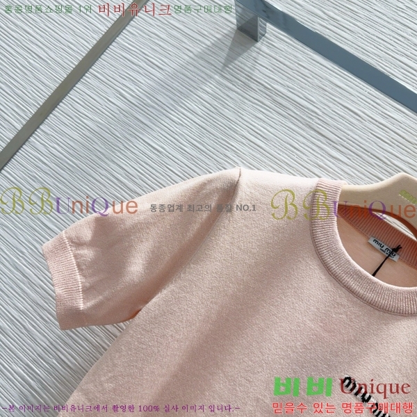  ̿̿  Ƽ M2U022447-9