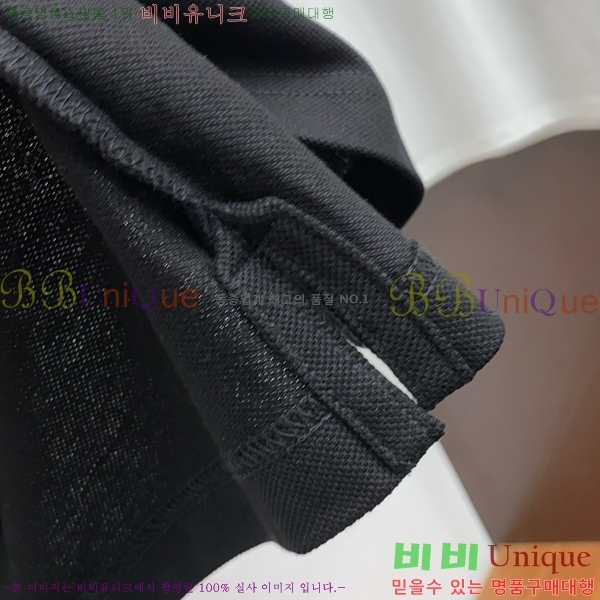   ī Ƽ D25215781-1