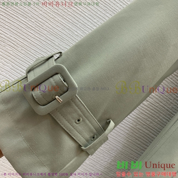  Ʈ D2O41133-9