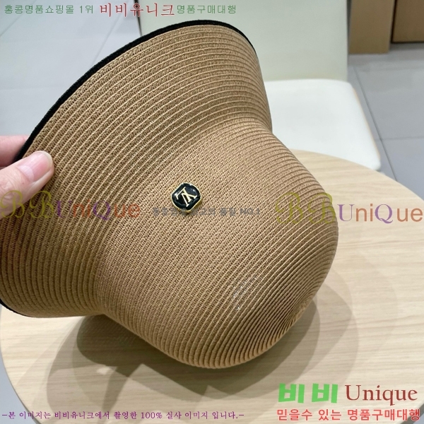 ̺  LV515611-1