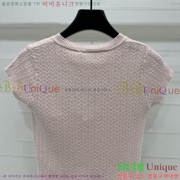  ̿̿  Ƽ M2U02099-7