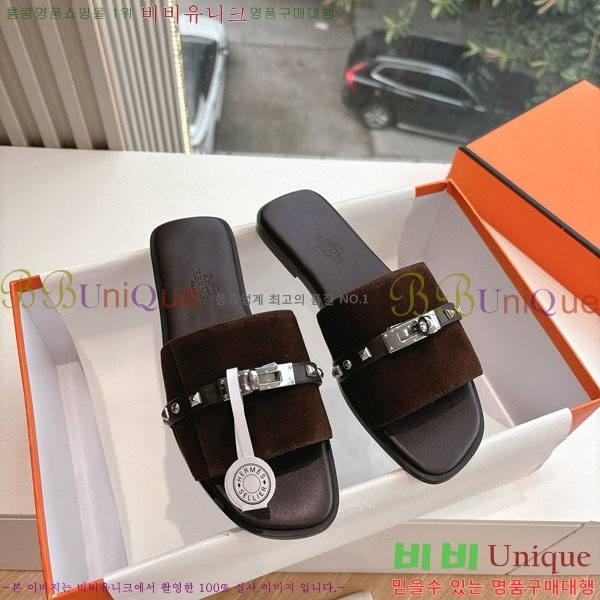 ޽   HE5690771-1