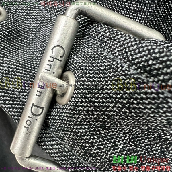   ǽ DO12235556-4