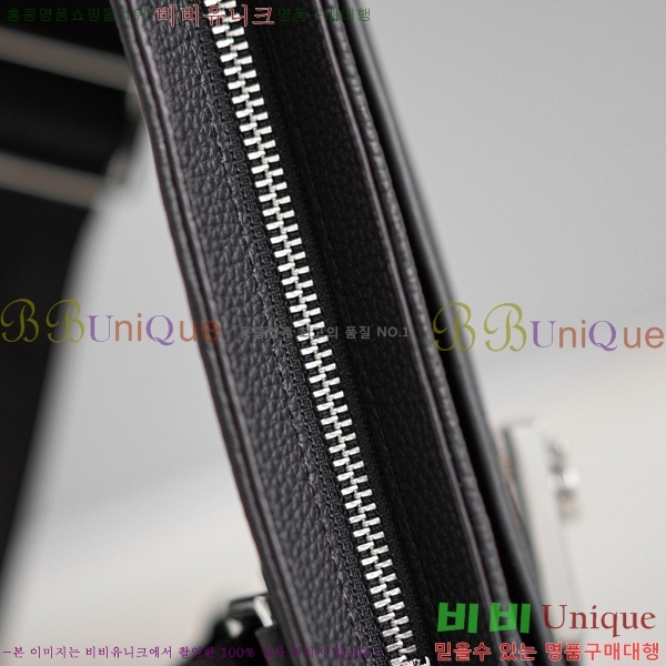 #󰡸 ũν 2116088-4A