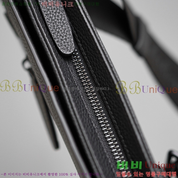 #󰡸 ũν 2116088-4B