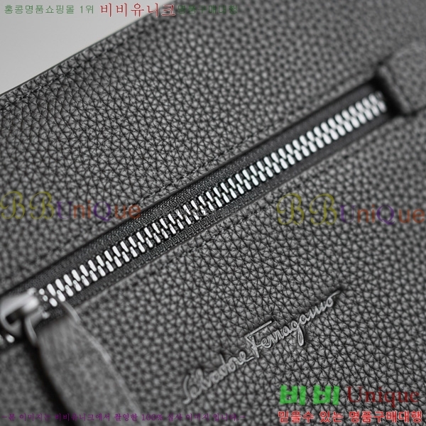 #󰡸 ũν 2116088-4B