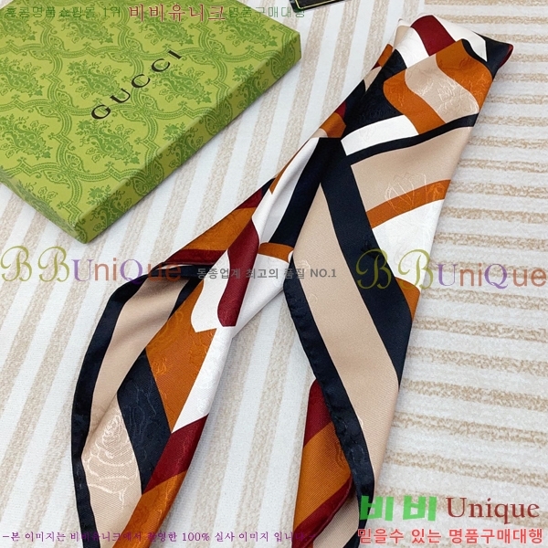 # ÷/ī GU945115