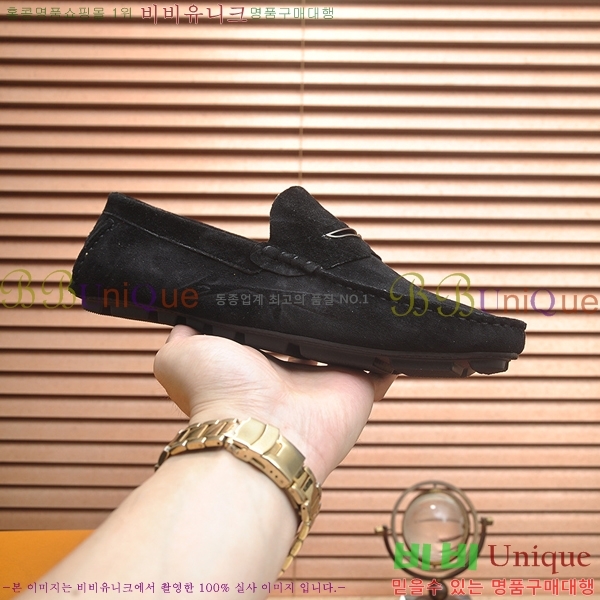  ̺  LV74627-36