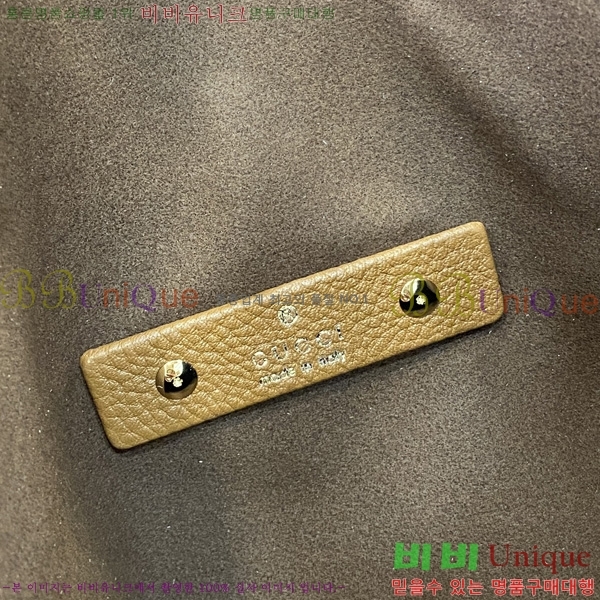 # Ʈ ƽ  ‎837466-851