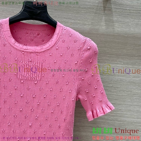  *  Ƽ CH412657-11