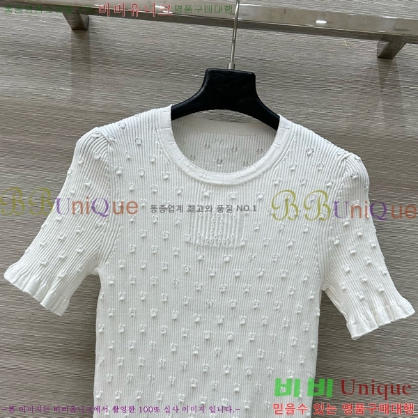  *  Ƽ CH412657-12
