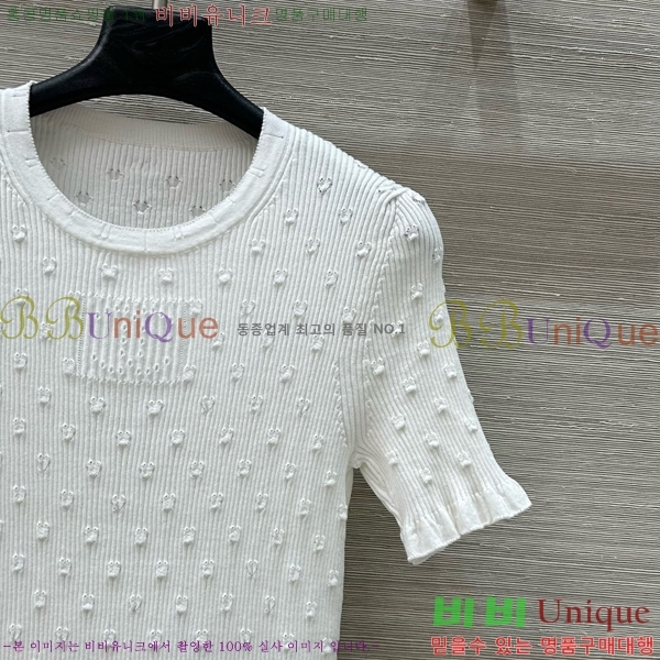  *  Ƽ CH412657-12