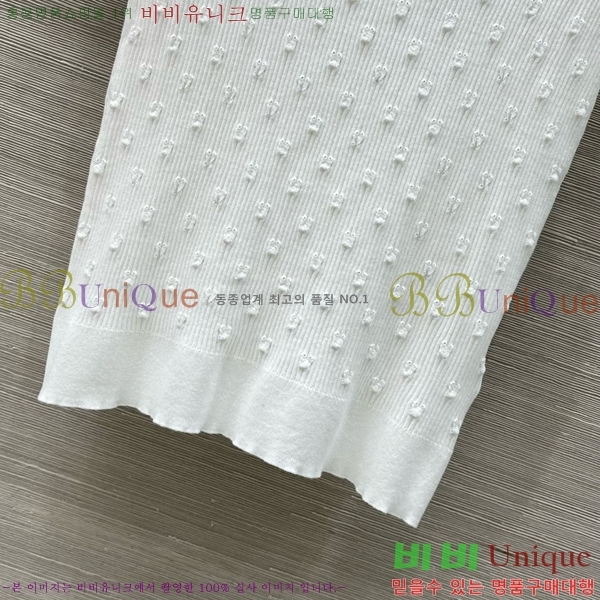  *  Ƽ CH412657-12