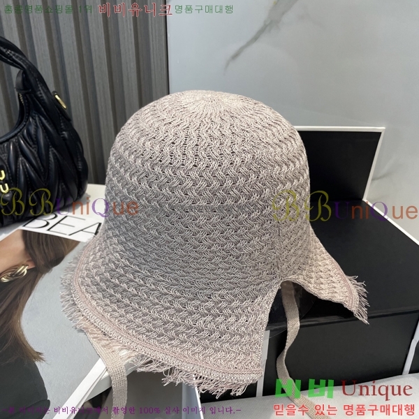 *  CH25208751-4