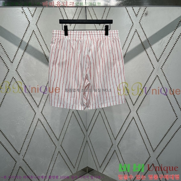   ݹ D25413673-1