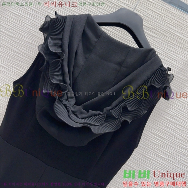   ǽ DOI121277-4