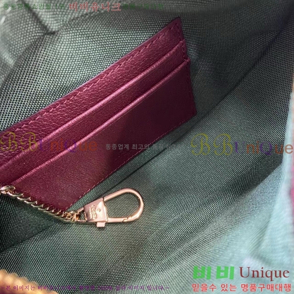 # ǵ   838463-452