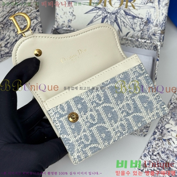 #   ī  S5611-202