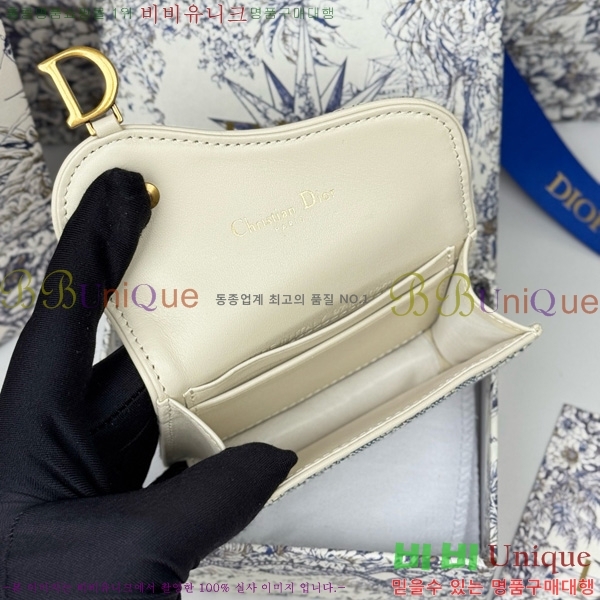 #   ī  S5611-202