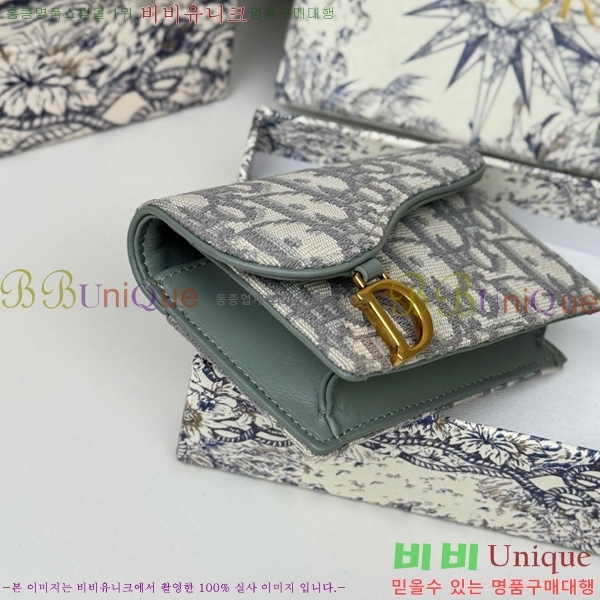 #   ī  S5611-203
