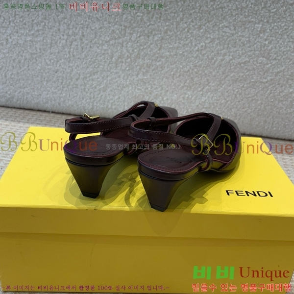 * ޸ ÷ 32CH825610-3