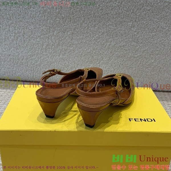 * ޸ ÷ 32CH825610-6