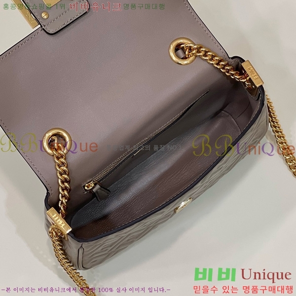  Ʈ Ż ۶ 1CE250006