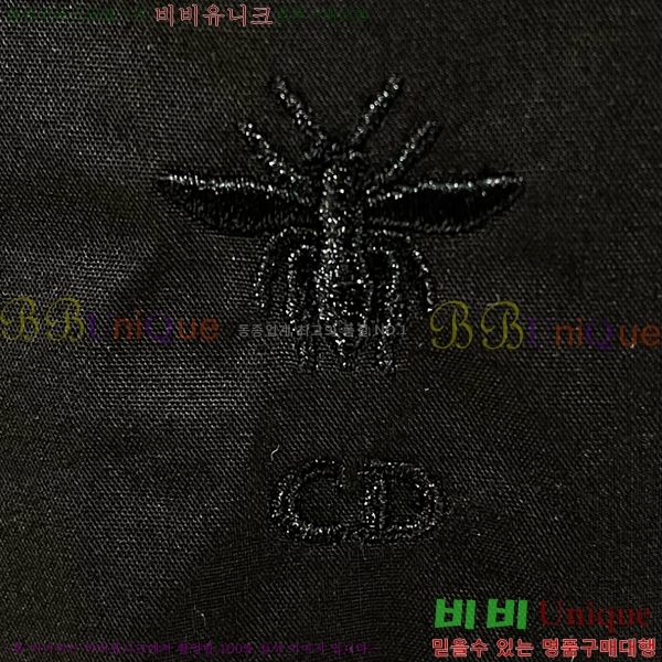   ǽ DOI121277-7