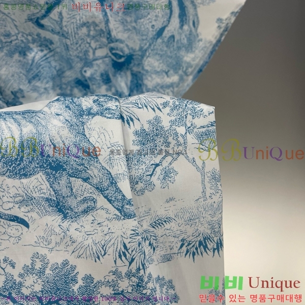   ǽ DOI121277-8