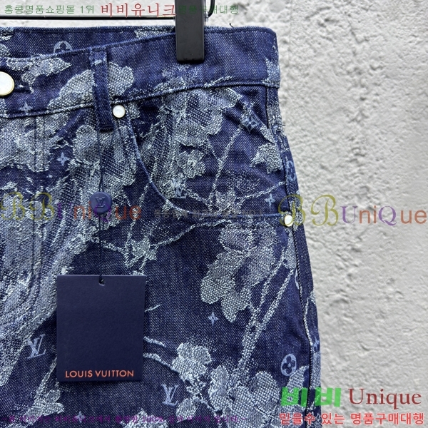  ̺    24L2562122-1