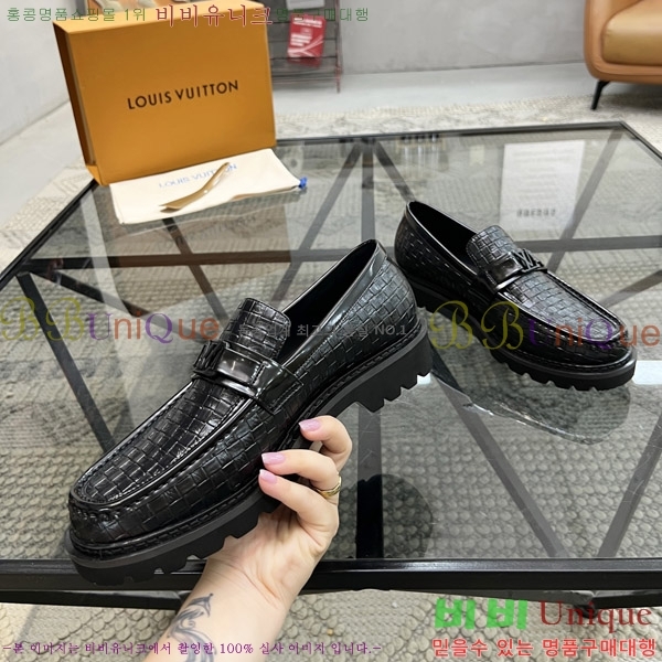  ̺  L7161629-3