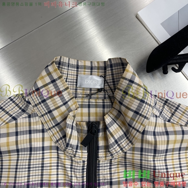    D047804