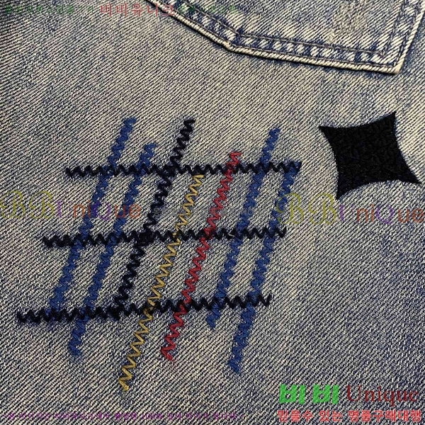   û BU5585806