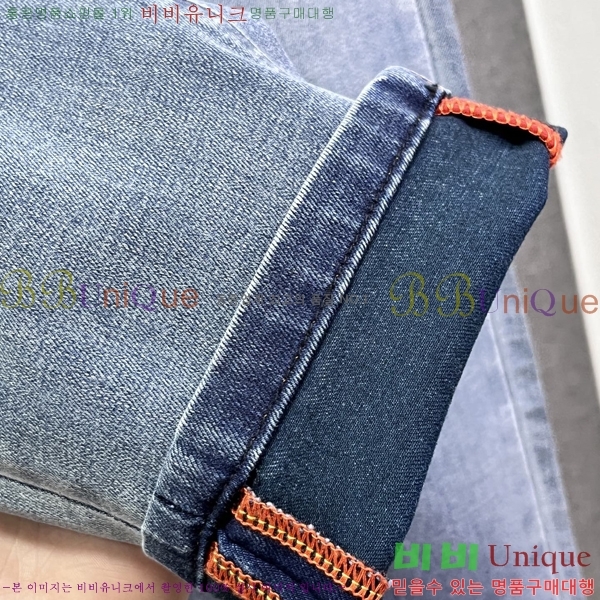   û G2557276