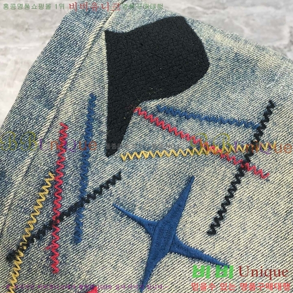   û BU5585807