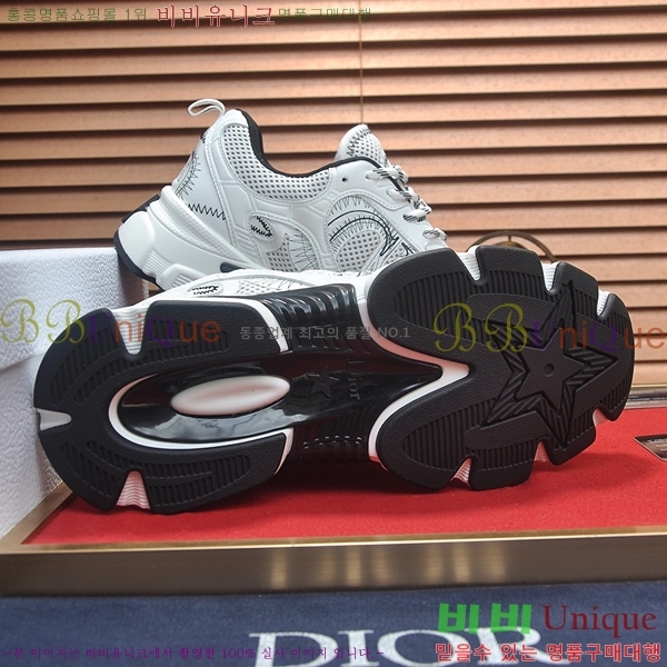   Ŀ DD599038-4