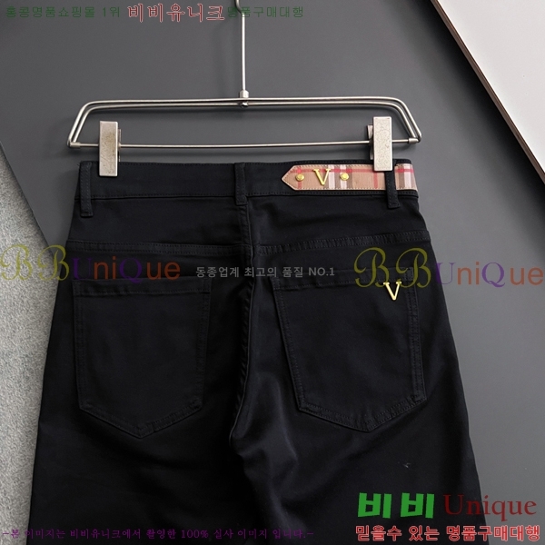   û BU5585799