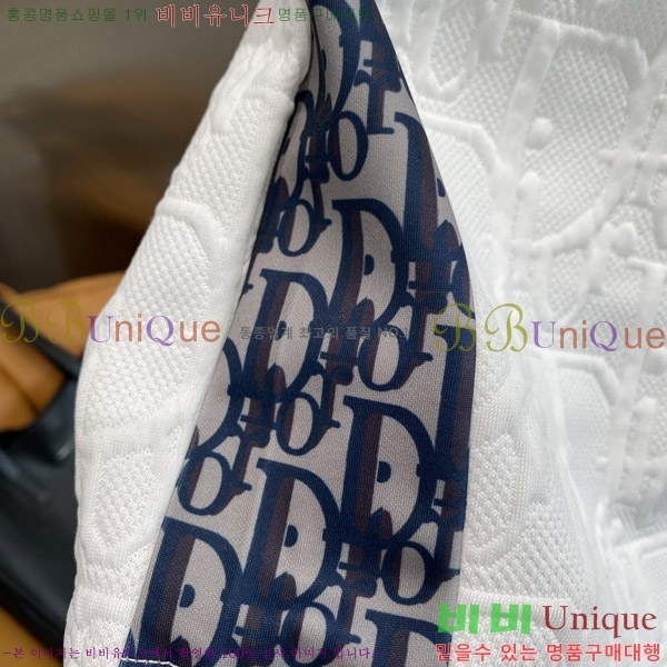   ݹ D25413676