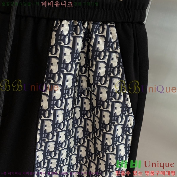   ݹ D25413675