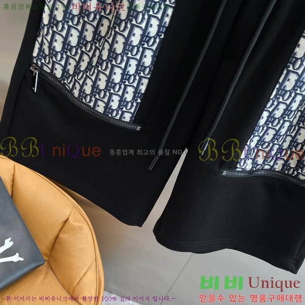   ݹ D25413675