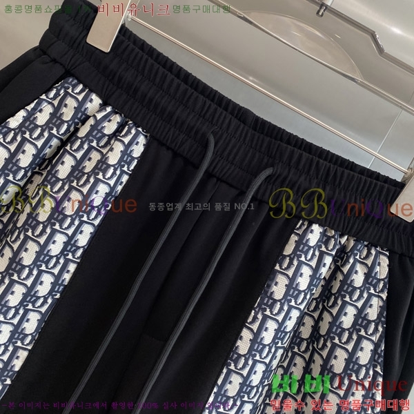   ݹ D25413675