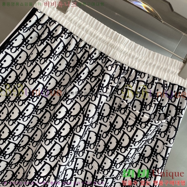   ݹ D25413677