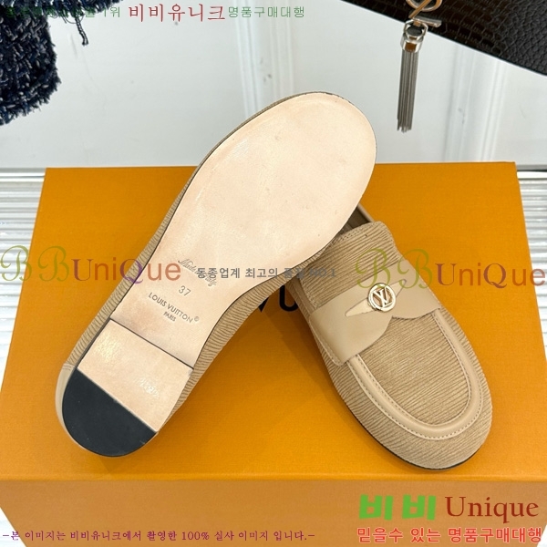 ̺  36L7161671-2