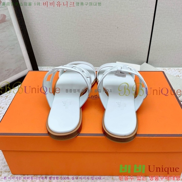 ޽   30HE569915-2